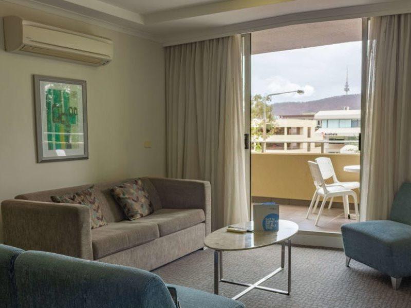 Pacific Suites Canberra Exterior foto
